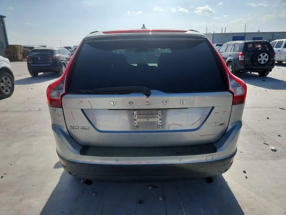 2010 VOLVO XC60 3.2  