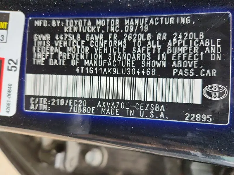 2020 TOYOTA CAMRY SE  