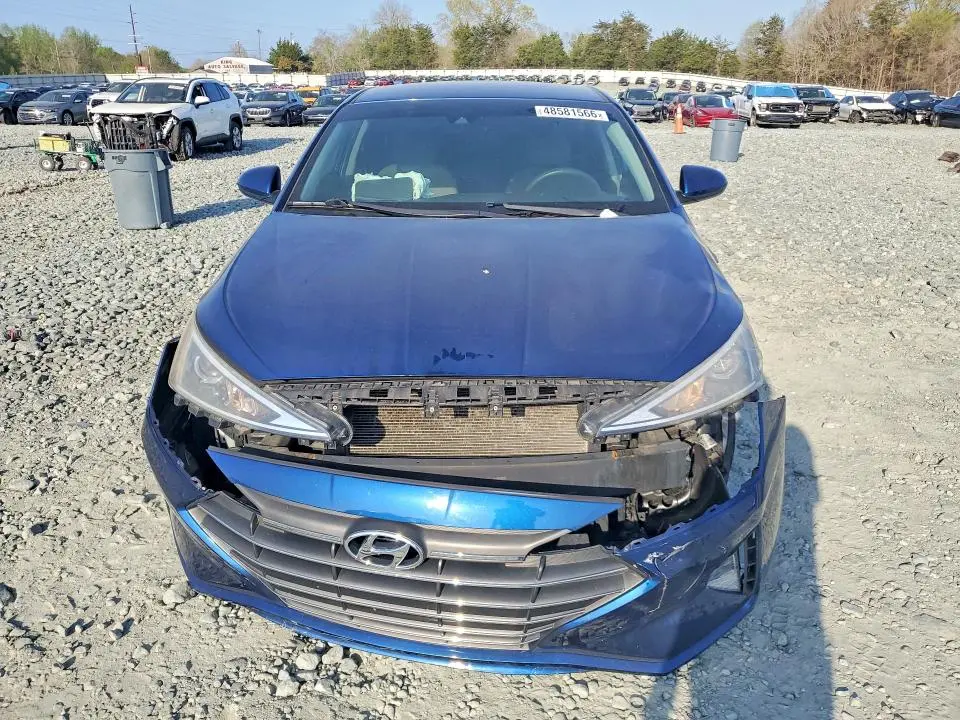 2019 HYUNDAI ELANTRA SEL  