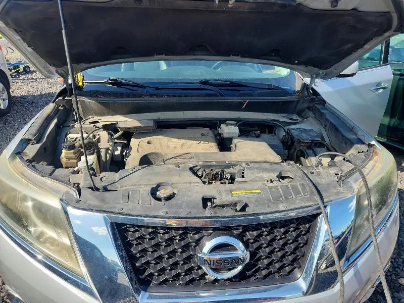 2013 NISSAN PATHFINDER S  