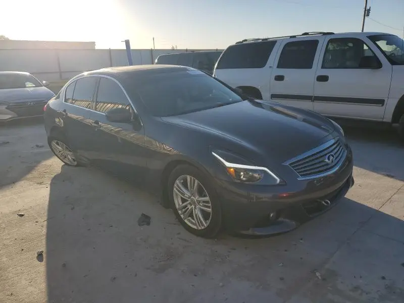 2013 INFINITI G37 BASE