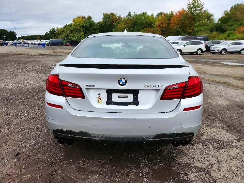 2013 BMW 550 XI  