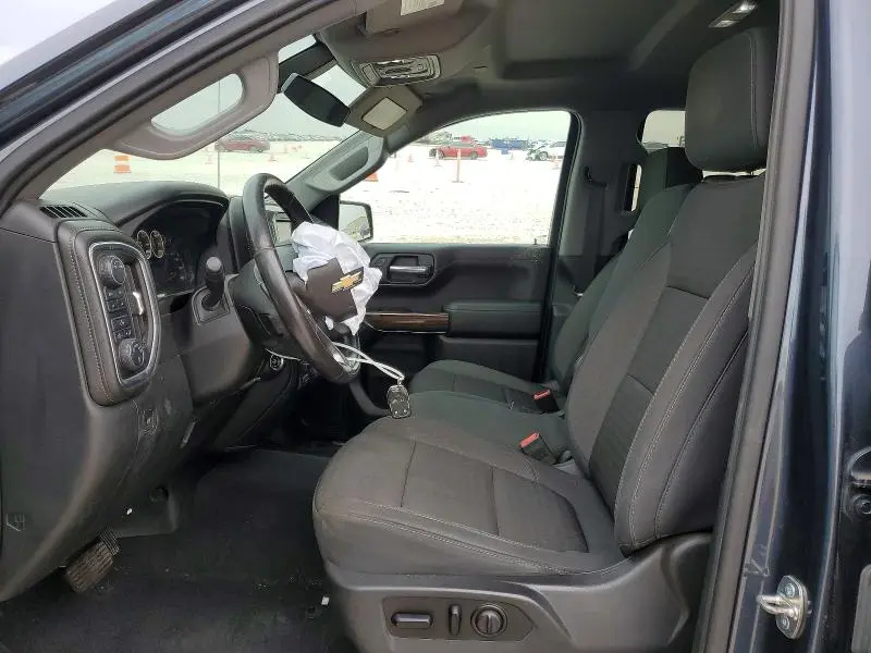 2020 CHEVROLET SILVERADO K1500 LT  