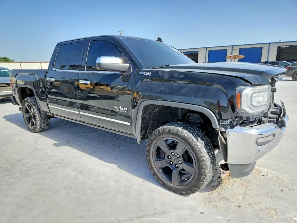 2018 GMC SIERRA K1500 SLT  