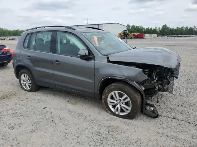 2017 VOLKSWAGEN TIGUAN S  