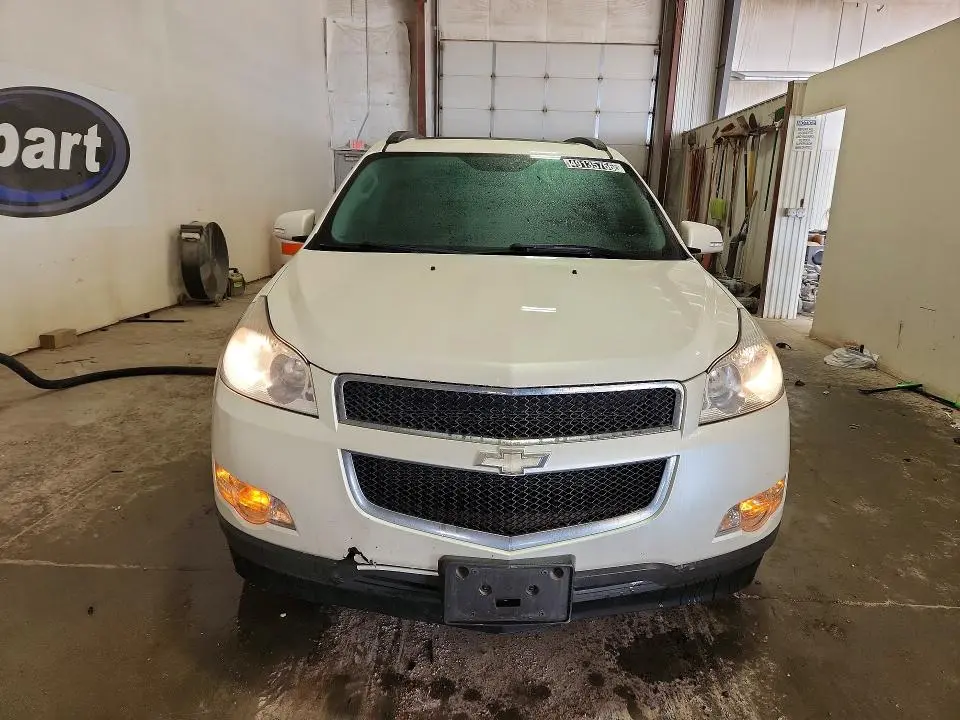 2012 CHEVROLET TRAVERSE LT  