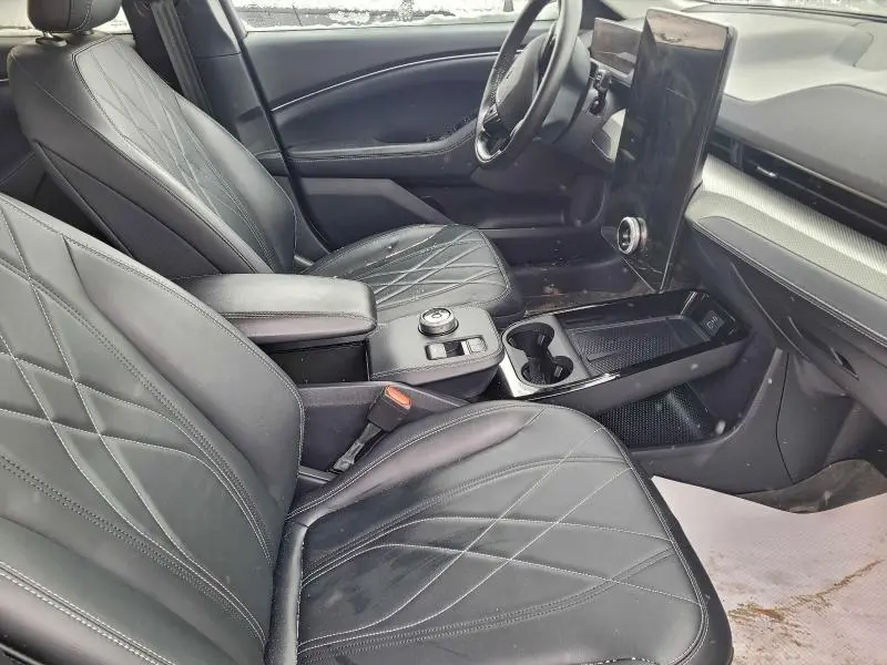 2023 FORD MUSTANG MACH-E SELECT  