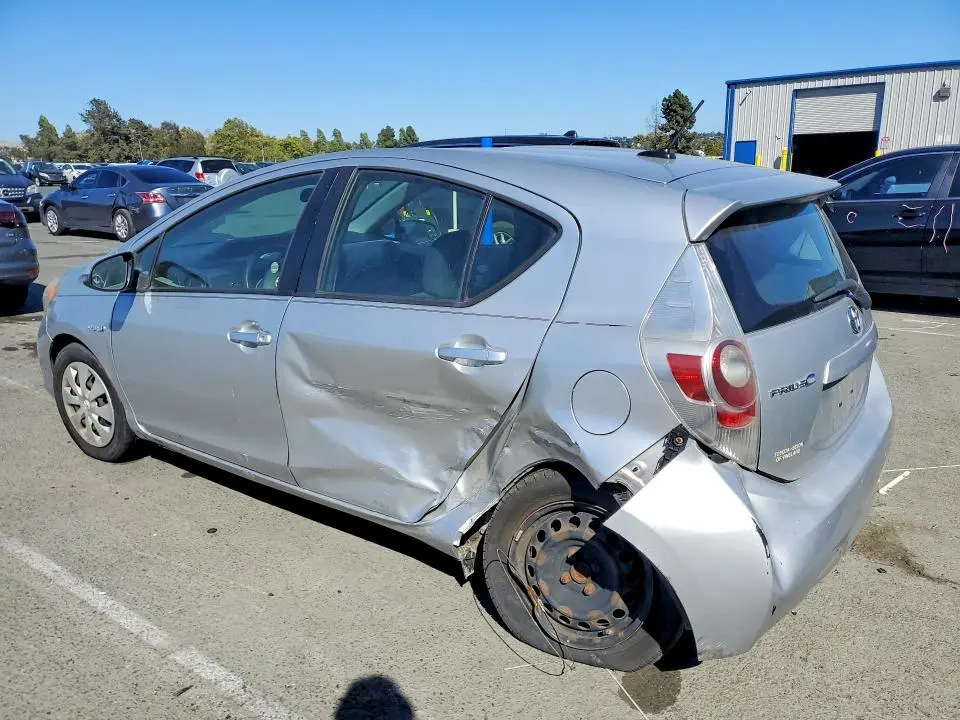 2012 TOYOTA PRIUS C THREE  