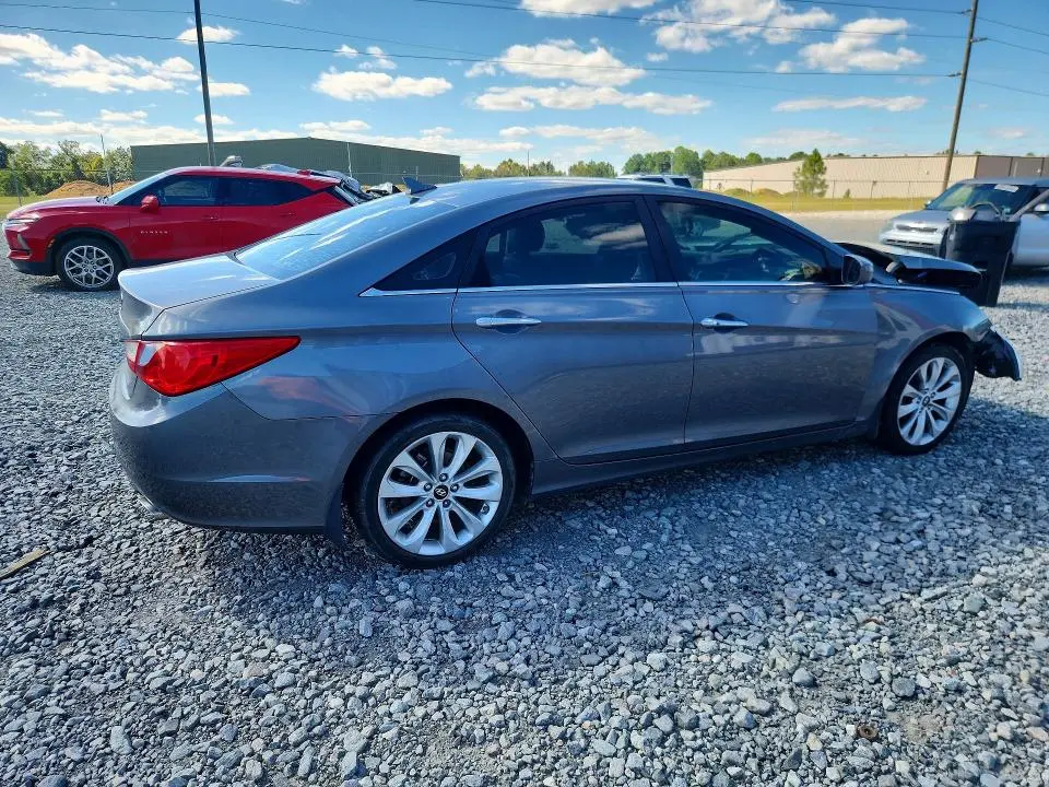 2011 HYUNDAI SONATA SE  