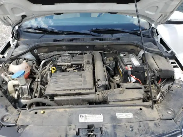 2016 VOLKSWAGEN JETTA SE  