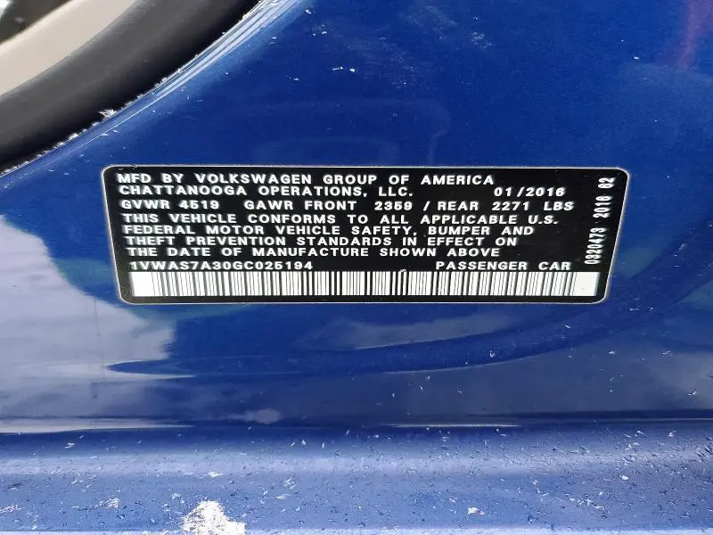2016 VOLKSWAGEN PASSAT S  