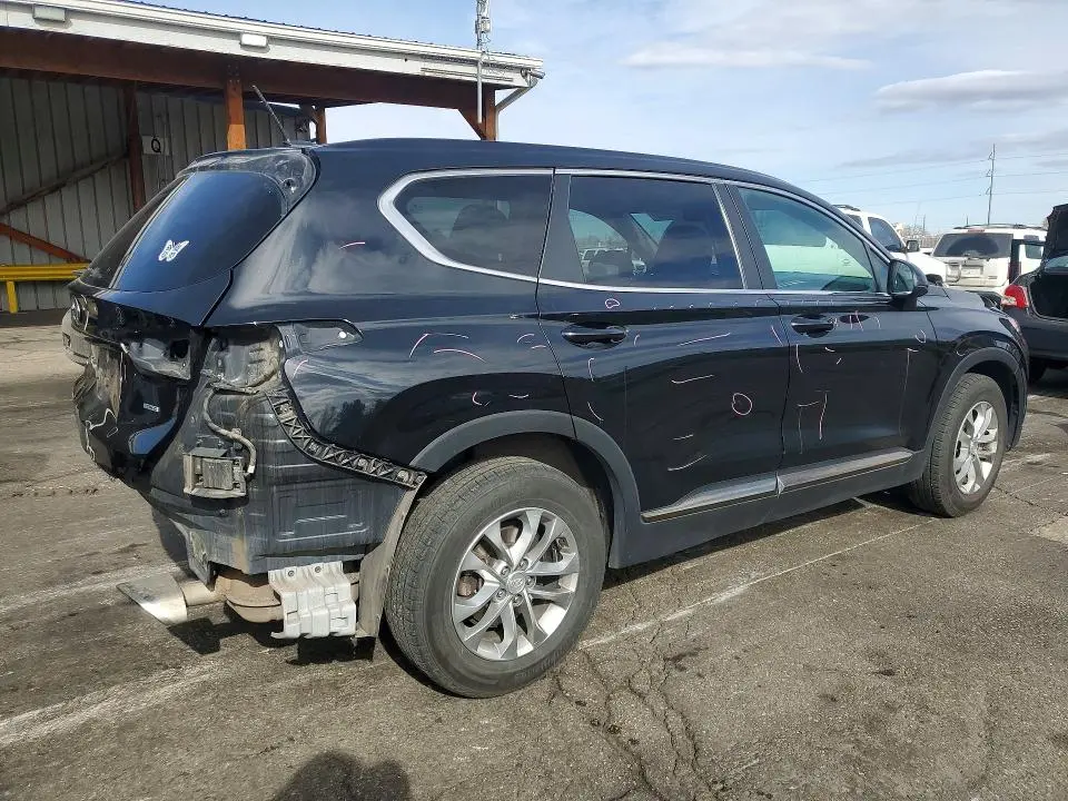 2019 HYUNDAI SANTA FE SE  