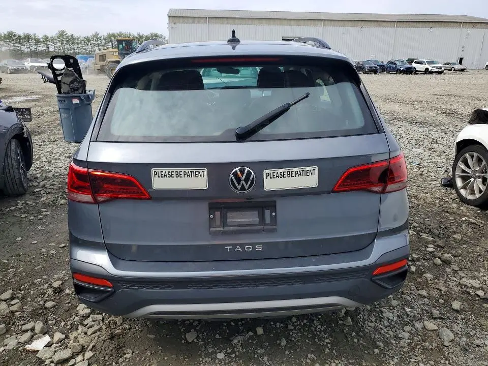 2024 VOLKSWAGEN TAOS S  