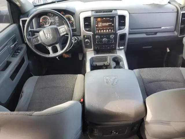 2017 RAM 1500 SLT  