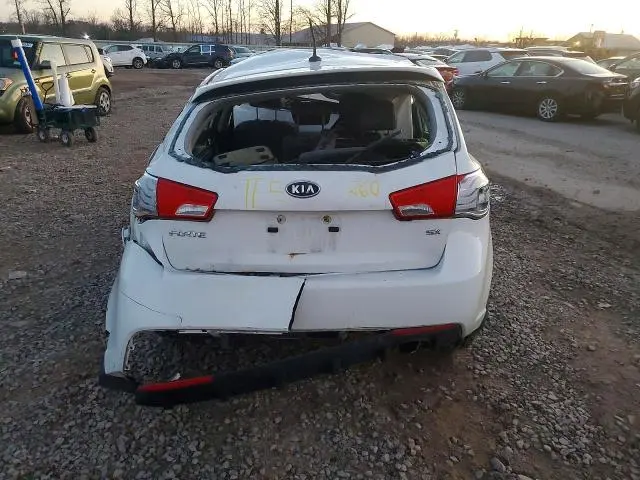 2011 KIA FORTE SX  