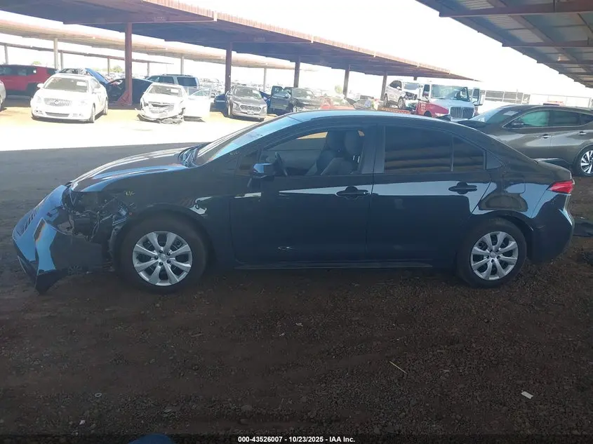 2025 TOYOTA COROLLA LE