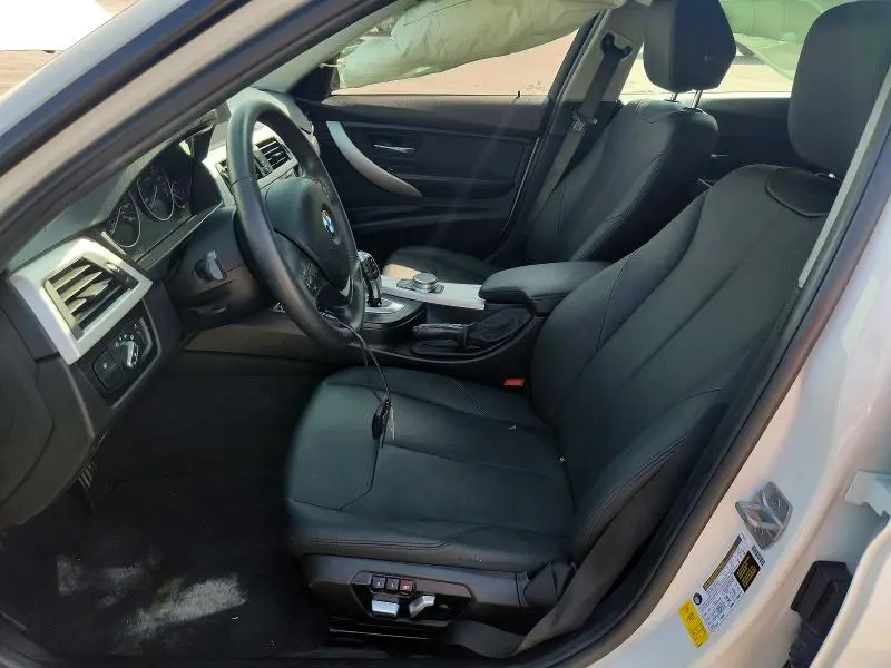 2018 BMW 320 I  