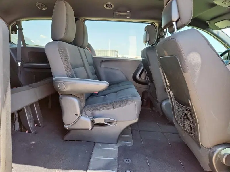 2019 DODGE GRAND CARAVAN SE  