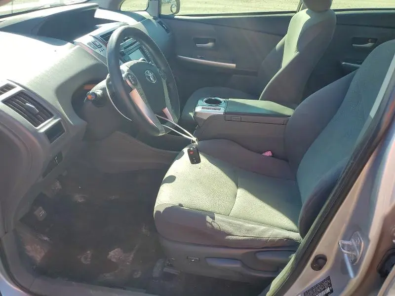 2014 TOYOTA PRIUS V TWO  