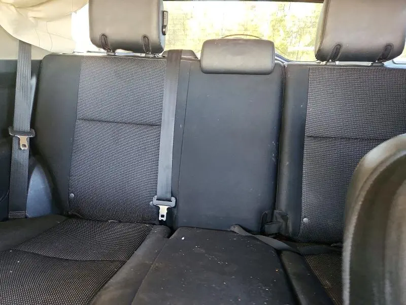 2011 TOYOTA FJ CRUISER BASE  