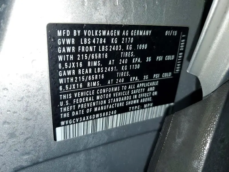 2013 VOLKSWAGEN TIGUAN S  