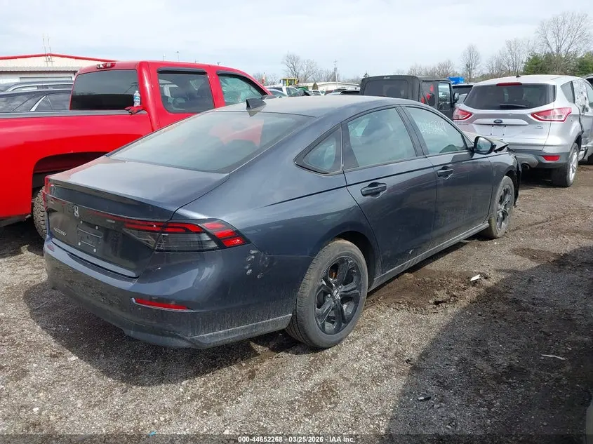 2025 HONDA ACCORD SE