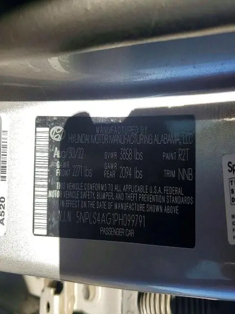 2023 HYUNDAI ELANTRA SEL  