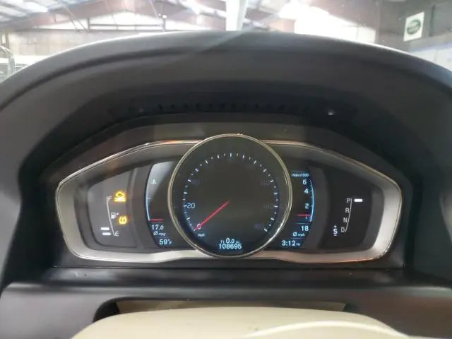 2015 VOLVO XC60 T5 PREMIER  