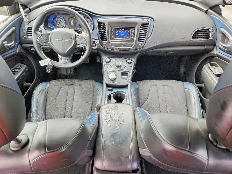 2015 CHRYSLER 200   