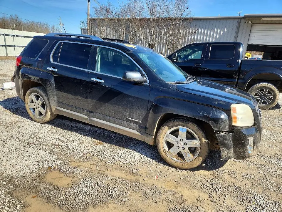 2013 GMC TERRAIN SLT  