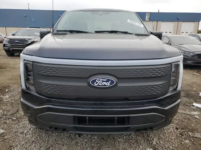 2024 FORD F150 LIGHTNING XLT  