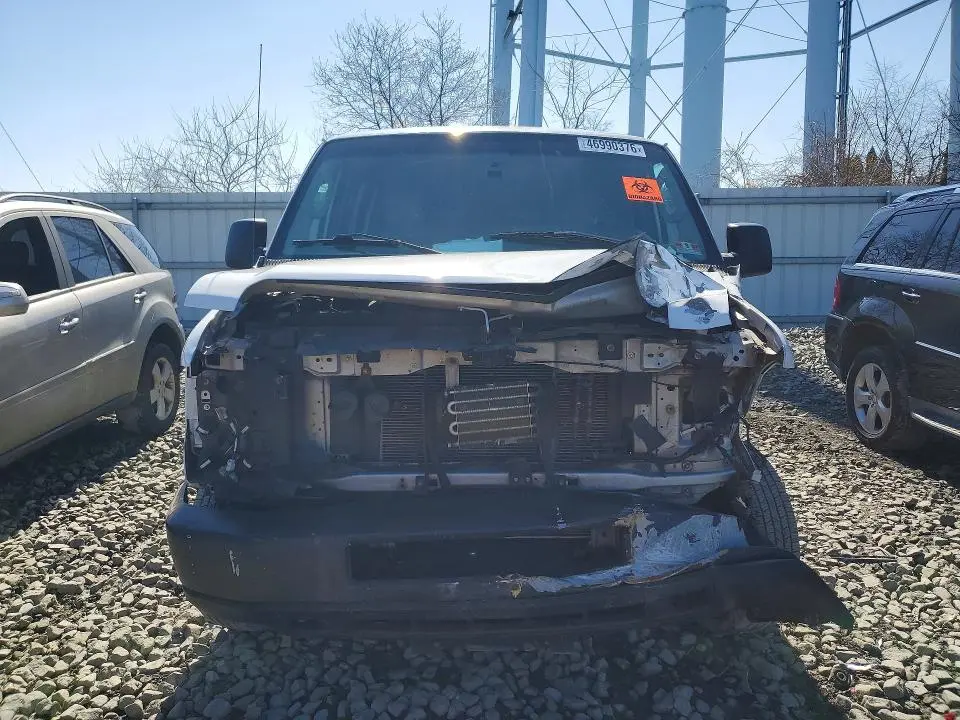 2011 FORD ECONOLINE E150 VAN  