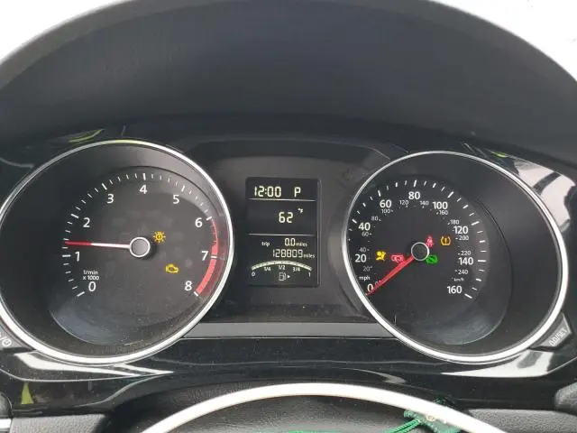2015 VOLKSWAGEN JETTA SE  