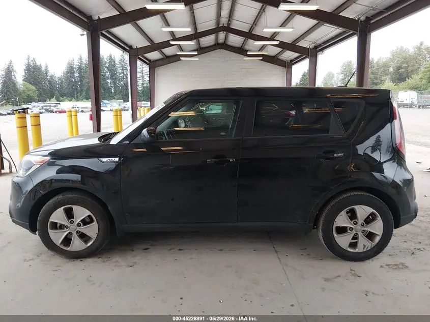 2016 KIA SOUL  