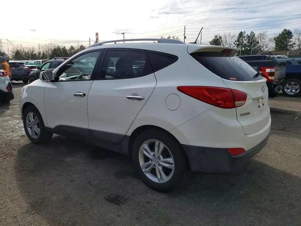 2011 HYUNDAI TUCSON GLS  