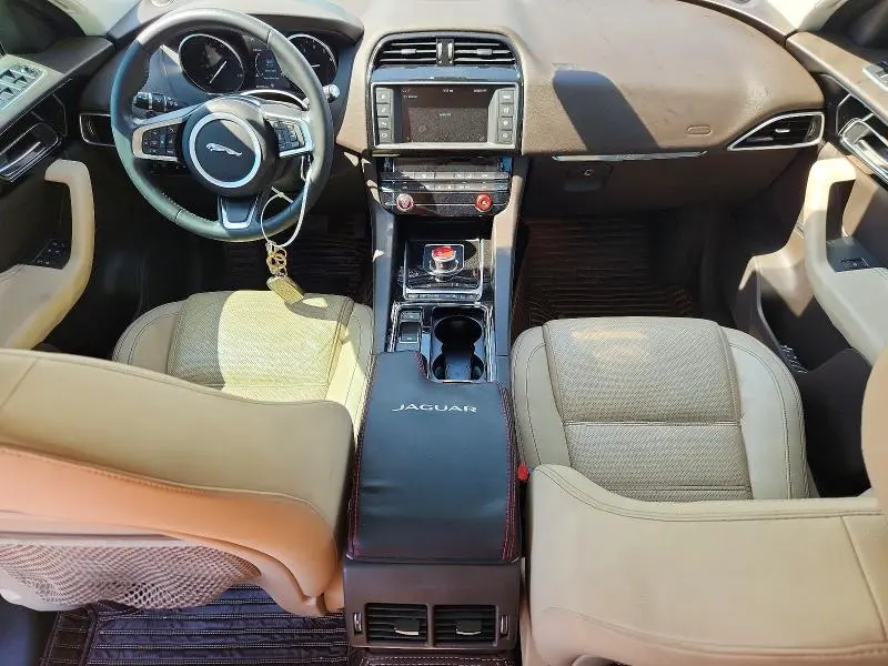 2018 JAGUAR F-PACE PRESTIGE  
