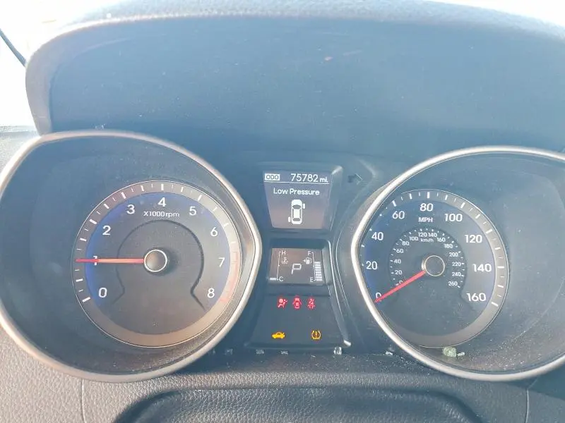 2017 HYUNDAI ELANTRA GT BASE  