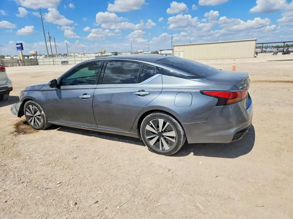 2019 NISSAN ALTIMA SL  