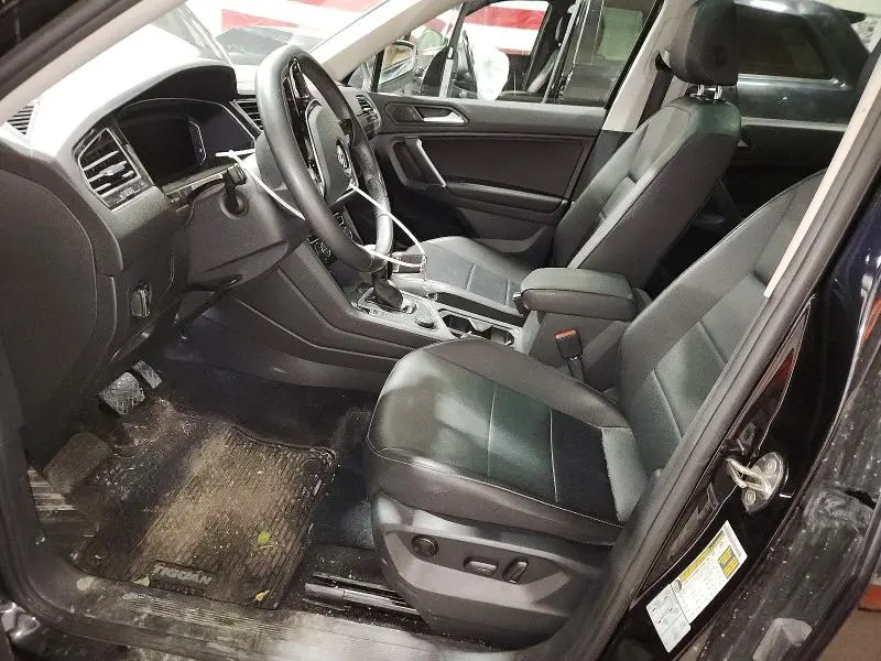 2020 VOLKSWAGEN TIGUAN SE  
