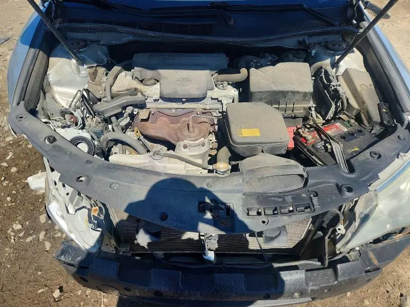 2014 TOYOTA CAMRY LE  