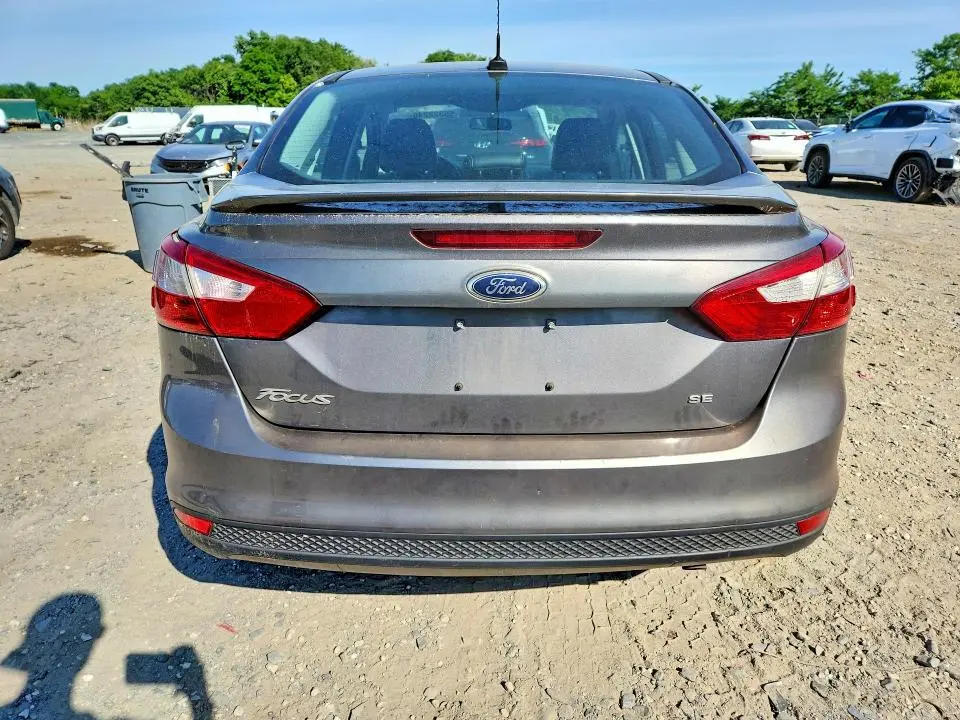 2013 FORD FOCUS SE  