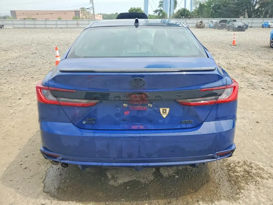 2025 TOYOTA CAMRY XSE  