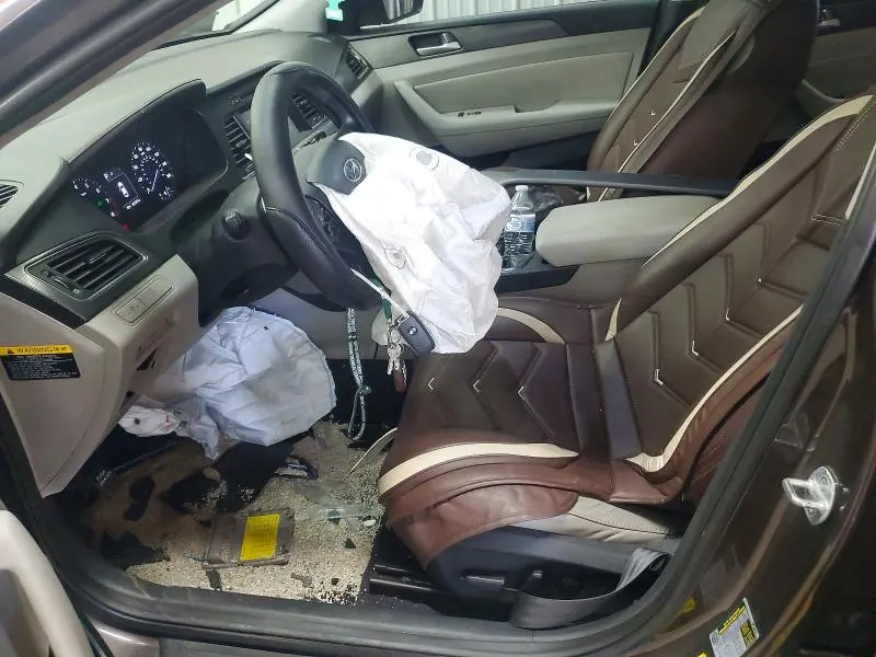 2016 HYUNDAI SONATA SPORT  