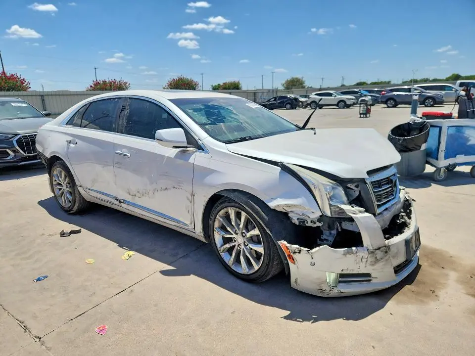 2016 CADILLAC XTS LUXURY COLLECTION  