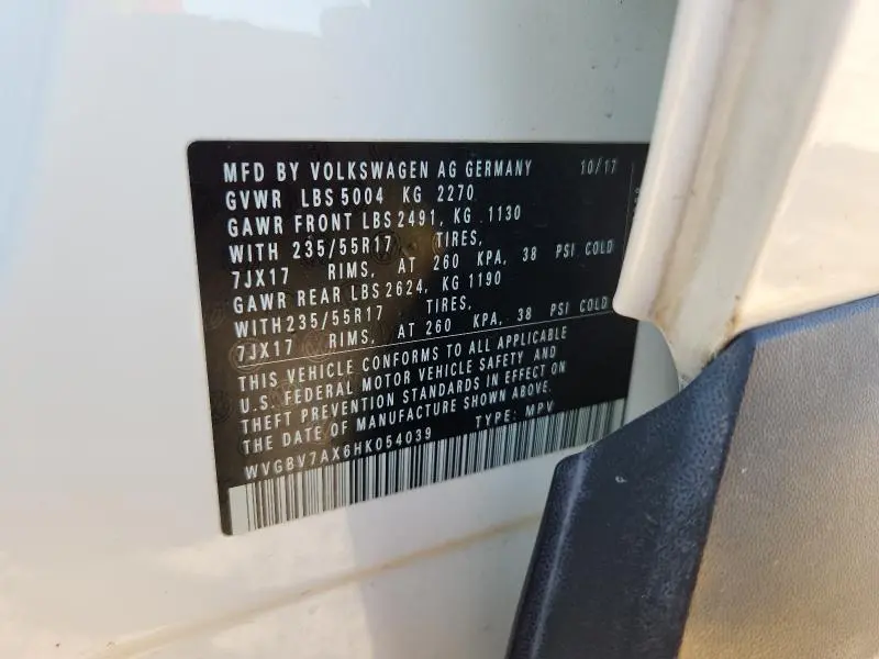 2017 VOLKSWAGEN TIGUAN S  