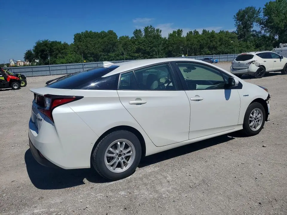 2019 TOYOTA PRIUS LE AWD-E  
