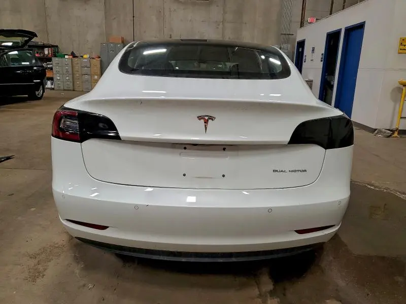 2018 TESLA MODEL 3 AWD 4D SEDAN LONG RANGE BATTERY