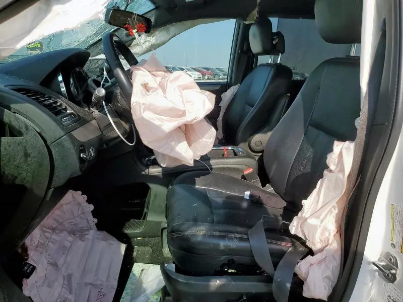 2018 DODGE GRAND CARAVAN GT  