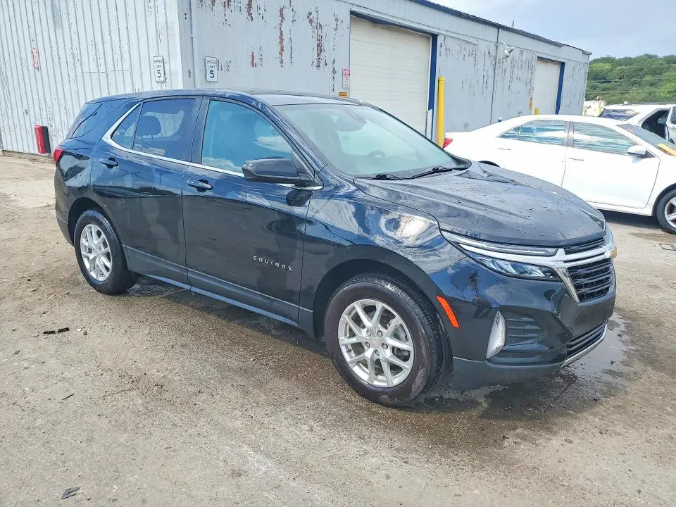 2022 CHEVROLET EQUINOX LT  