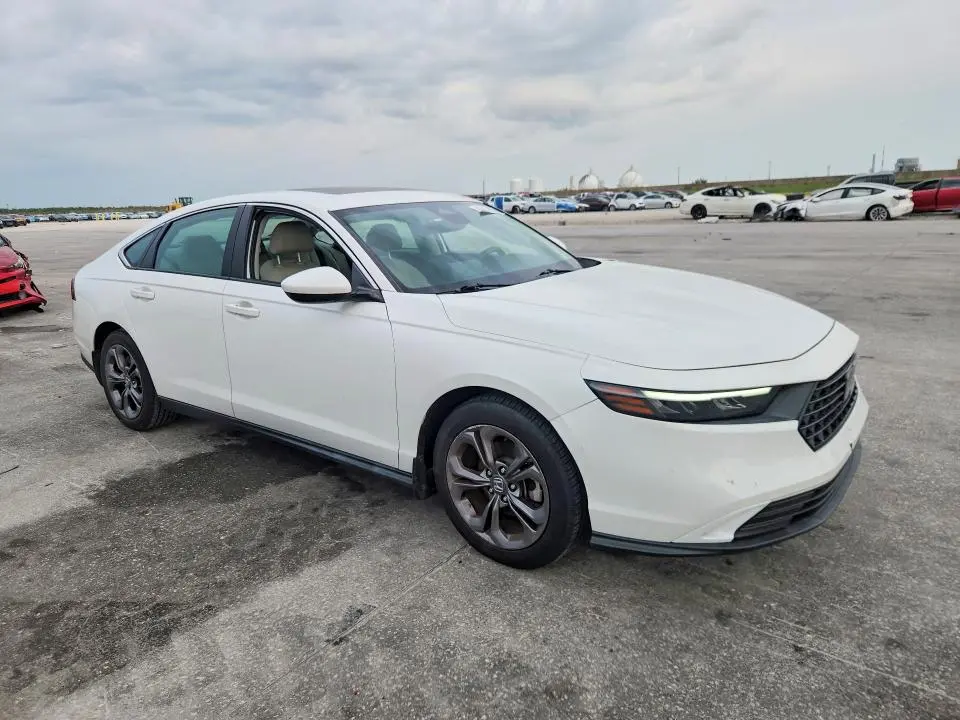2023 HONDA ACCORD EX  